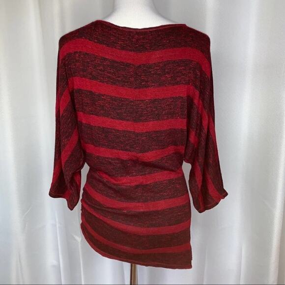 Studio M Dolman Sleeve Asymmetrical Sweater Sz Medium - Picture 5 of 7